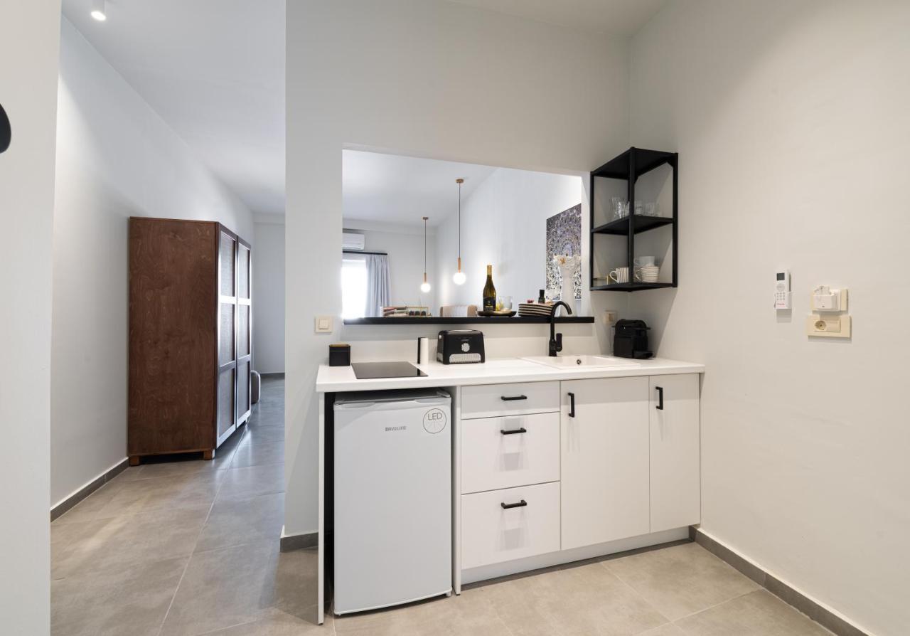 Meliora Suites Dhrapanias Bagian luar foto