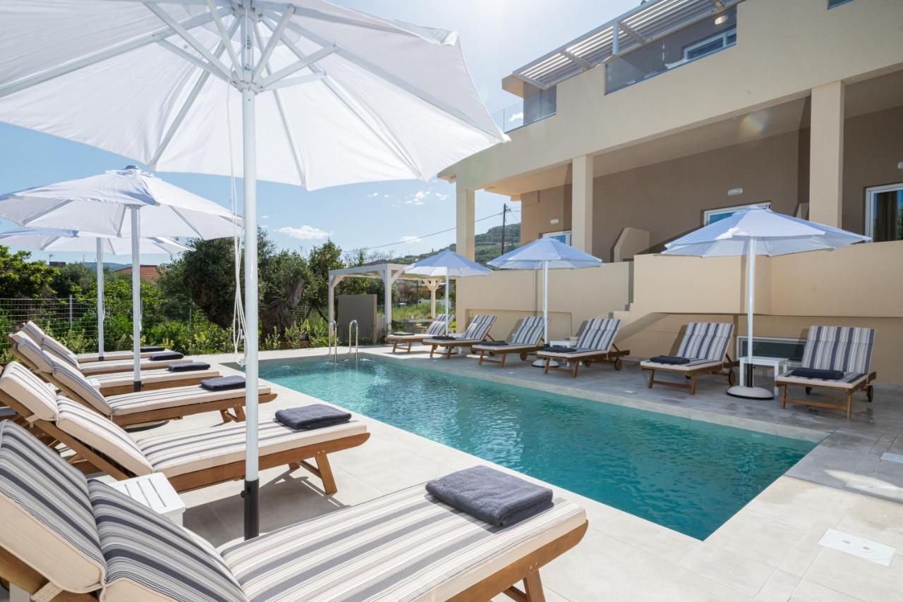 Meliora Suites Dhrapanias Bagian luar foto
