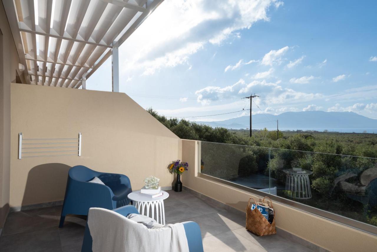 Meliora Suites Dhrapanias Bagian luar foto