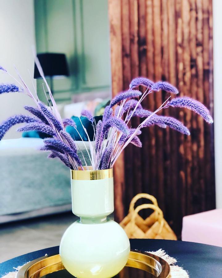 Meliora Suites Dhrapanias Bagian luar foto