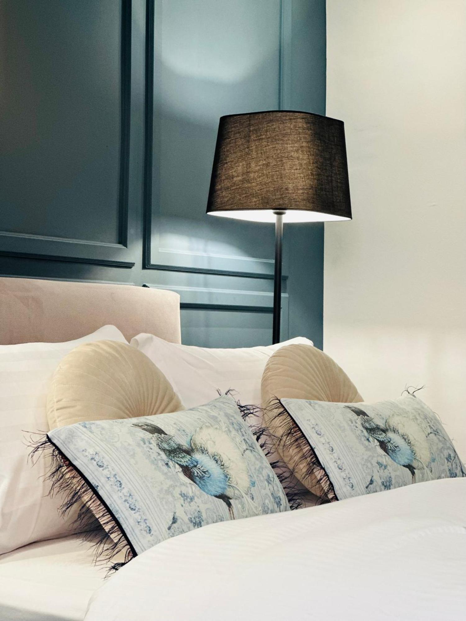 Meliora Suites Dhrapanias Bagian luar foto